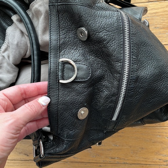 Day and Mood black leather bag - Picture 5 of 6